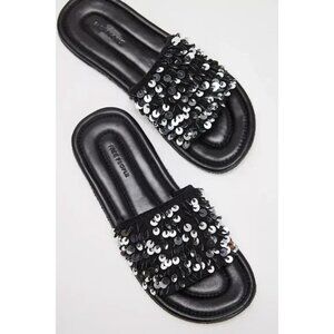 NEW FREE PEOPLE Shipwrecked Slide Sandals in black 0126 3m7